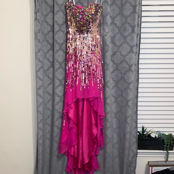 Sherri Hill Prom Dress - Picture 3 of 11